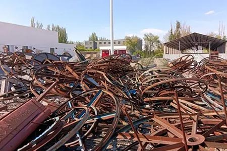 迪庆藏族自治州香格里拉东旺乡废弃螺杆机设备